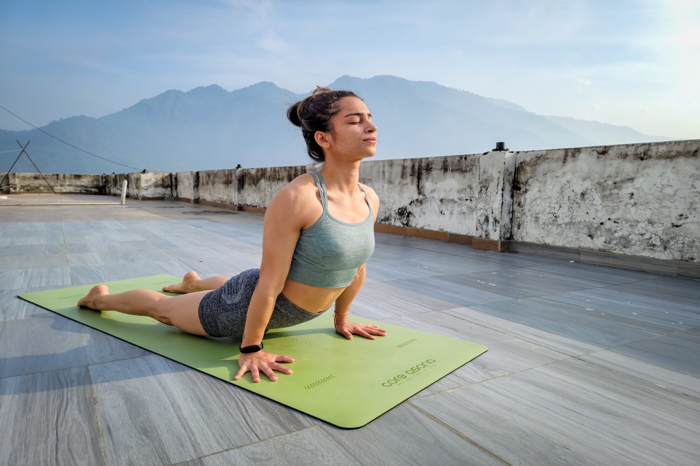 5 easy yoga asanas that'll help you get glowing skin